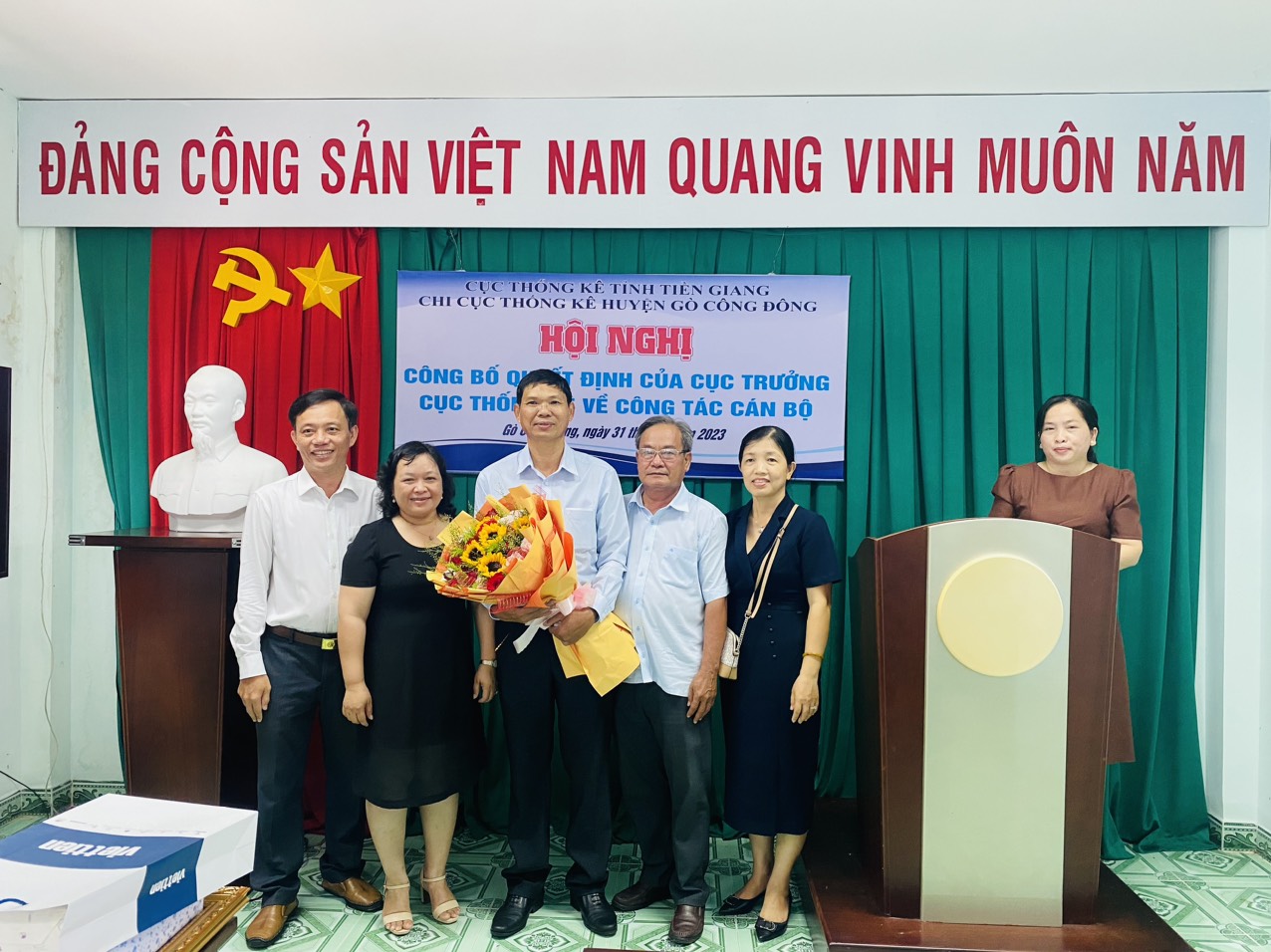 Họp mặt chúc mừng đồng chí Lê Văn Bé về nghỉ hưu theo chế độ từ ngày 01/9/2023